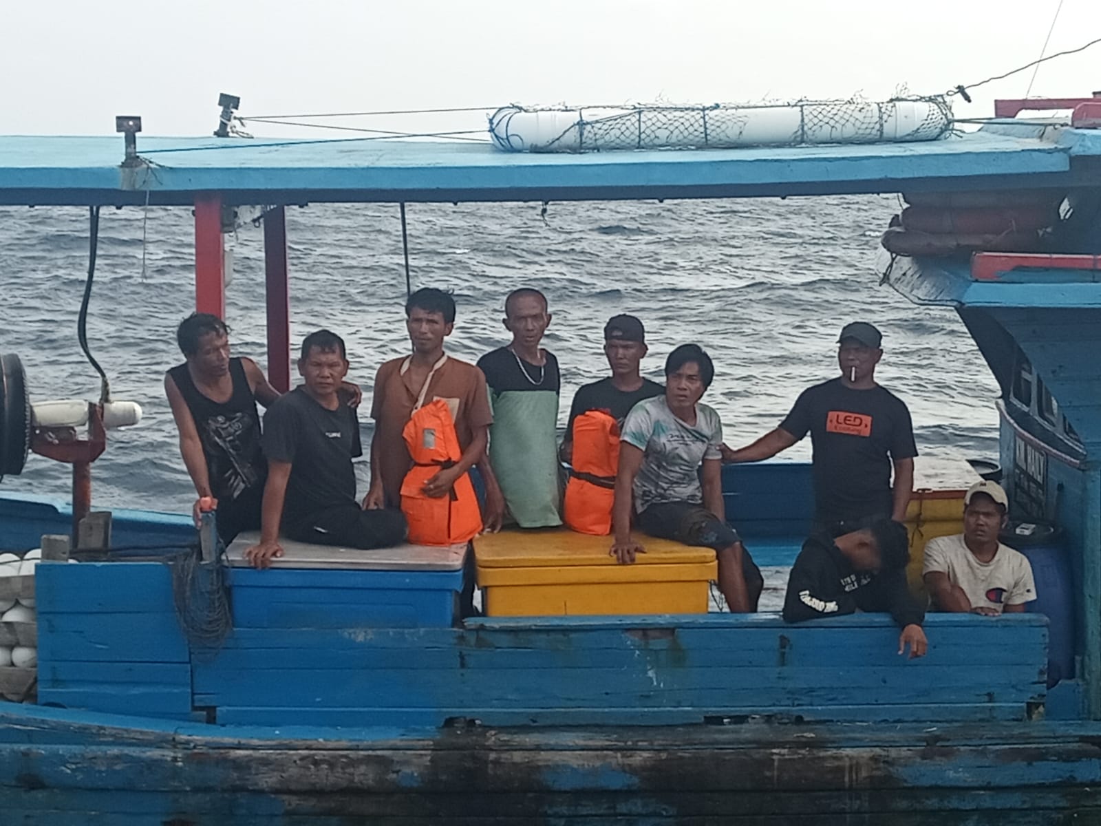 9 ABK KM Makmur Jaya yang Sempat Dikabarkan Hilang Ditemukan Selamat.