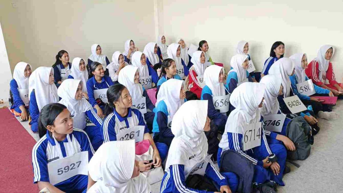 163 Calon Paskibraka Kota Tanjungpinang 2026 Jalani Tes Kesehatan di Bakesbangpol.