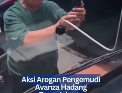 Aksi Arogan Pengemudi Avanza Hadang TransJakarta