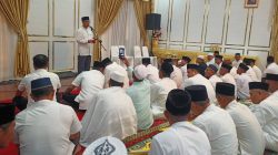 Bupati Karimun Lepas 120 Jemaah Haji, Tertua 84 Tahun dan Termuda 26 Tahun