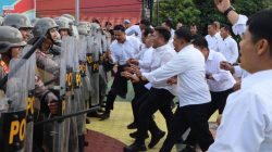 Jelang Peringatan Hari Buruh 2026, Polresta Tanjungpinang Gelar Latihan Dalmas dan Pemeriksaan Alutsista.