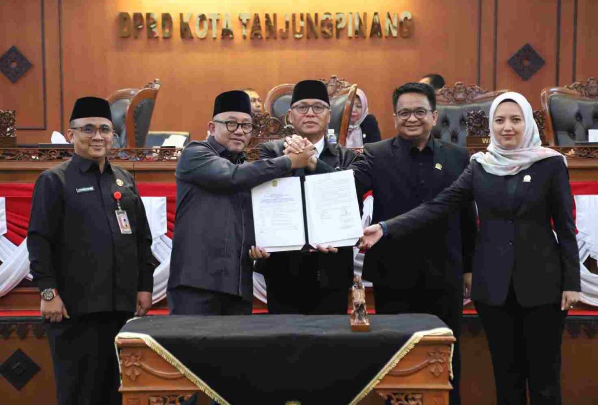 Pemko Tanjungpinang dan DPRD Sepakati Perda Perangkat Daerah, Wujudkan Birokrasi Lebih Efektif dan Responsif.