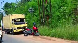 Rem Blong, Truk Box Hantam Motor dan Pick Up di Sei Carang Tanjungpinang.