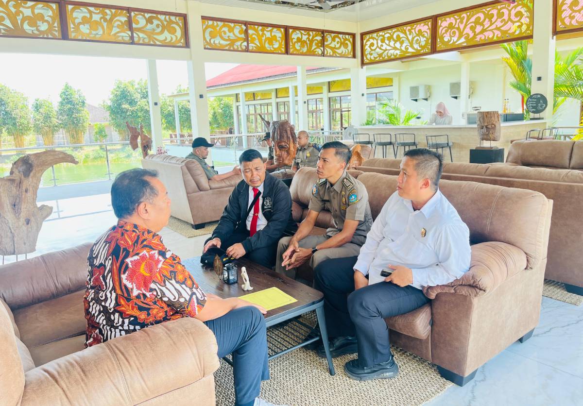 Tak Bisa Tunjukkan Legalitas, Manajemen Royal Heritage Diberi Batas Waktu oleh Satpol PP Bintan.