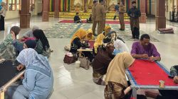 Diskopp-ESDM Karimun Dorong Perajin Tenun Naik Kelas Lewat Pelatihan Bersama BI