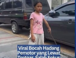 Viral Bocah Hadang Pemotor yang Lewat Trotoar, Salah Fokus Jari Tengah ke Pejabat