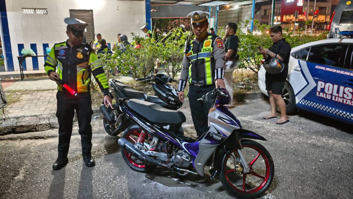 Ganggu Ketertiban, 35 Pengguna Knalpot Brong Ditindak Satlantas Polresta Barelang.