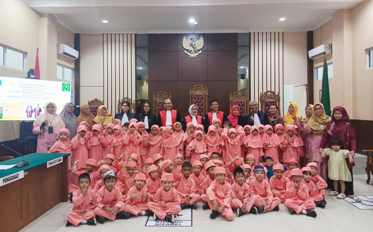 Kenalkan Dunia Hukum Sejak Dini, 82 Anak TK Antusias Belajar Jadi Hakim dan Jaksa di PN Tanjungpinang.