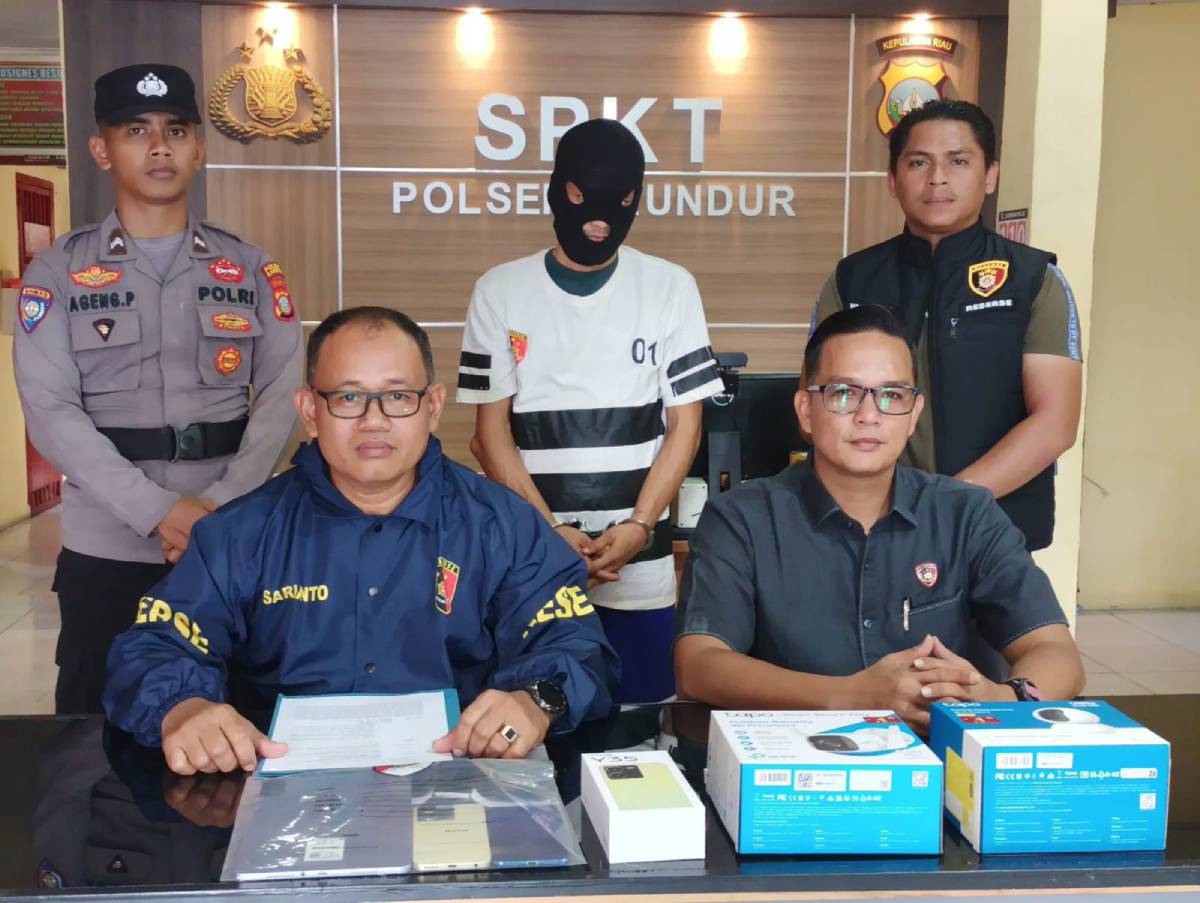 Residivis di Kundur Bobol Rumah Lewat Atap, Gasak HP hingga Smartwatch Senilai Rp10 Juta.