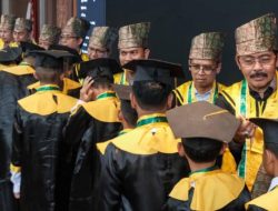 Bupati Karimun Wisuda 250 Santri TPQ, Jadikan Al-Qur’an Pedoman Hidup