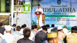 Jadi Khatib Salat Iduladha di Bengkong Permai, Gubernur Ansar Ajak Warga Kepri Teladani Keikhlasan Nabi Ibrahim.