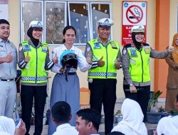Satlantas Polresta Tanjungpinang Sosialisasikan Keselamatan Berkendara di SMAN 7