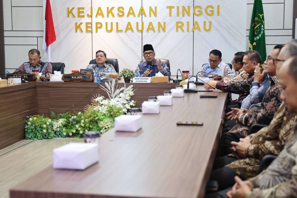 Wagub Nyanyang dan ABPEDNAS Kepri Audiensi Bersama Kejati, Desa Harus Jadi Bagian Pembangunan yang Terintregasi.