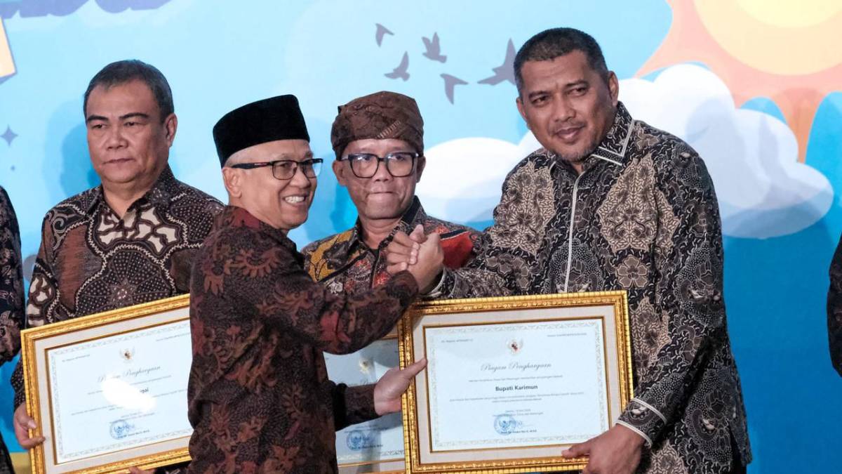 Karimun Raih Penghargaan Nasional Revitalisasi Bahasa Daerah Bahasa Melayu.