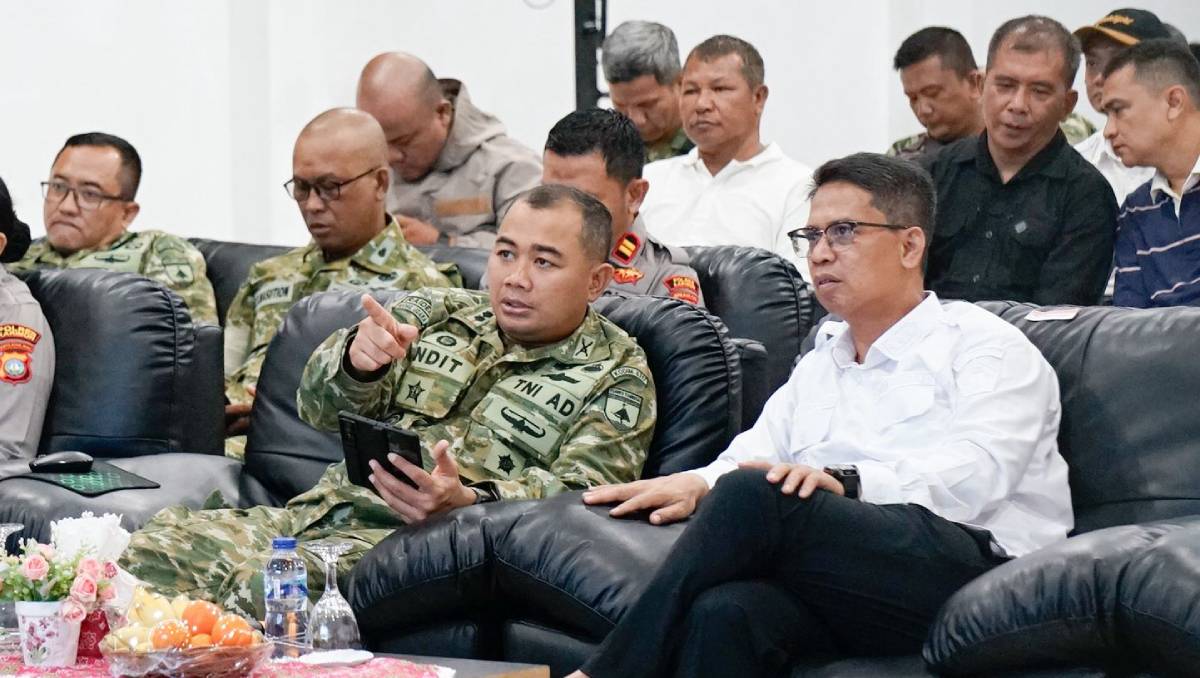 Hadiri Vidcon Launching Nasional Koperasi Merah Putih, Bupati Karimun Tegaskan Dukungan Penuh Program Presiden.