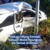 Diduga Hilang Kendali, Sebuah Mobil Nyungsep ke Semak di Bintan