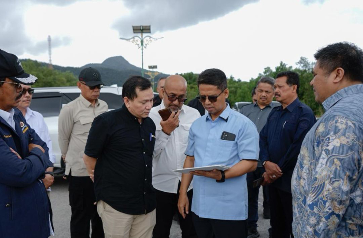 Bupati Karimun Sambut Kunjungan Deputi Kemenko Perekonomian Tinjau Perkembangan Industri di Kawasan FTZ Karimun.