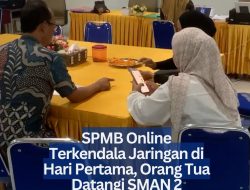 SPMB Online Terkendala Jaringan di Hari Pertama, Orang Tua Datangi SMAN 2 Tanjungpinang