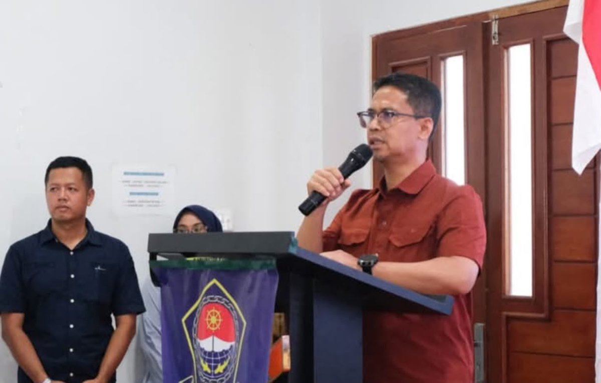 Bupati Soroti Potensi Konflik Nelayan dan Tambang Laut Saat Buka Muscab III HNSI.