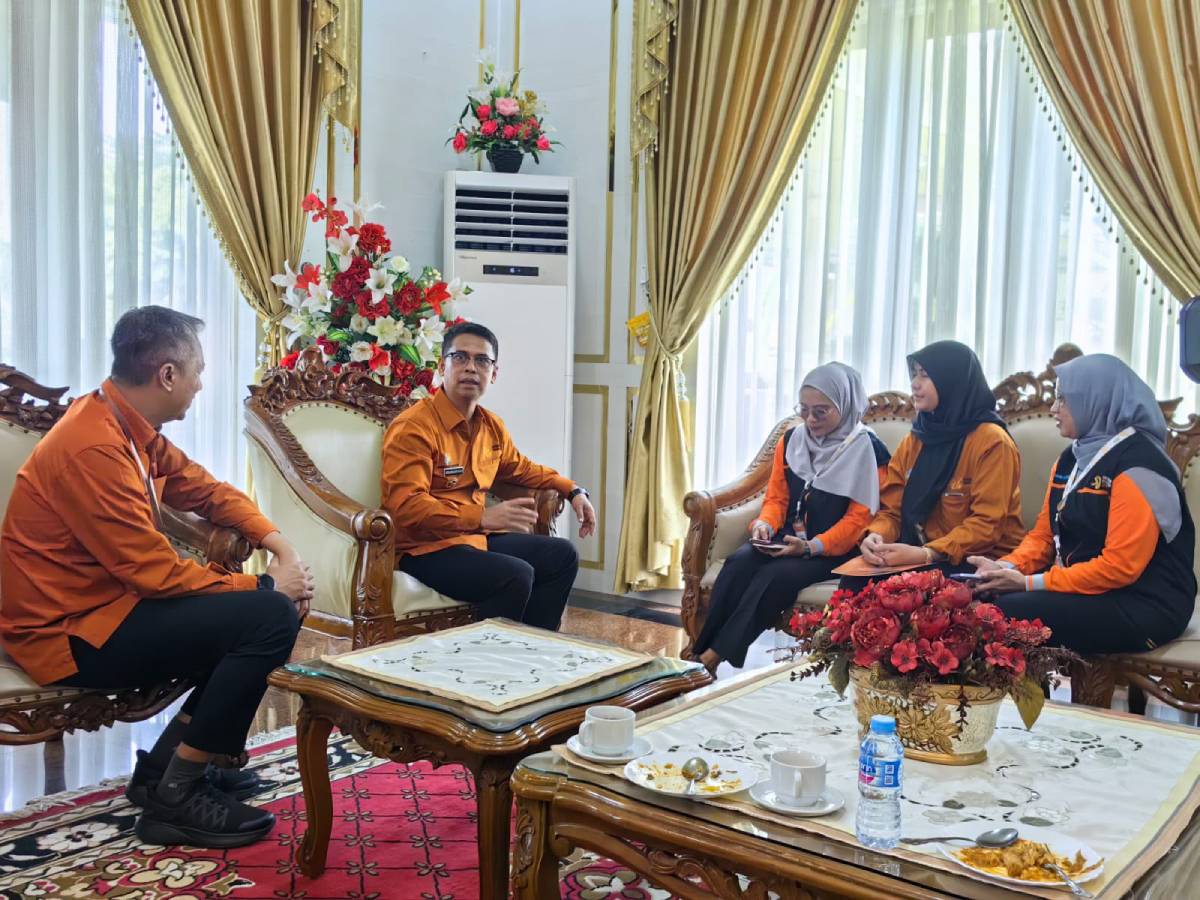 Sensus Ekonomi 2026 Resmi Bergulir di Karimun, Bupati dan Wabup Jadi Responden Perdana.
