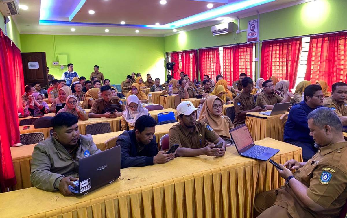 Disdik Kepri Pastikan Verifikator Siap Kawal SPMB yang Transparan dan Akuntabel.