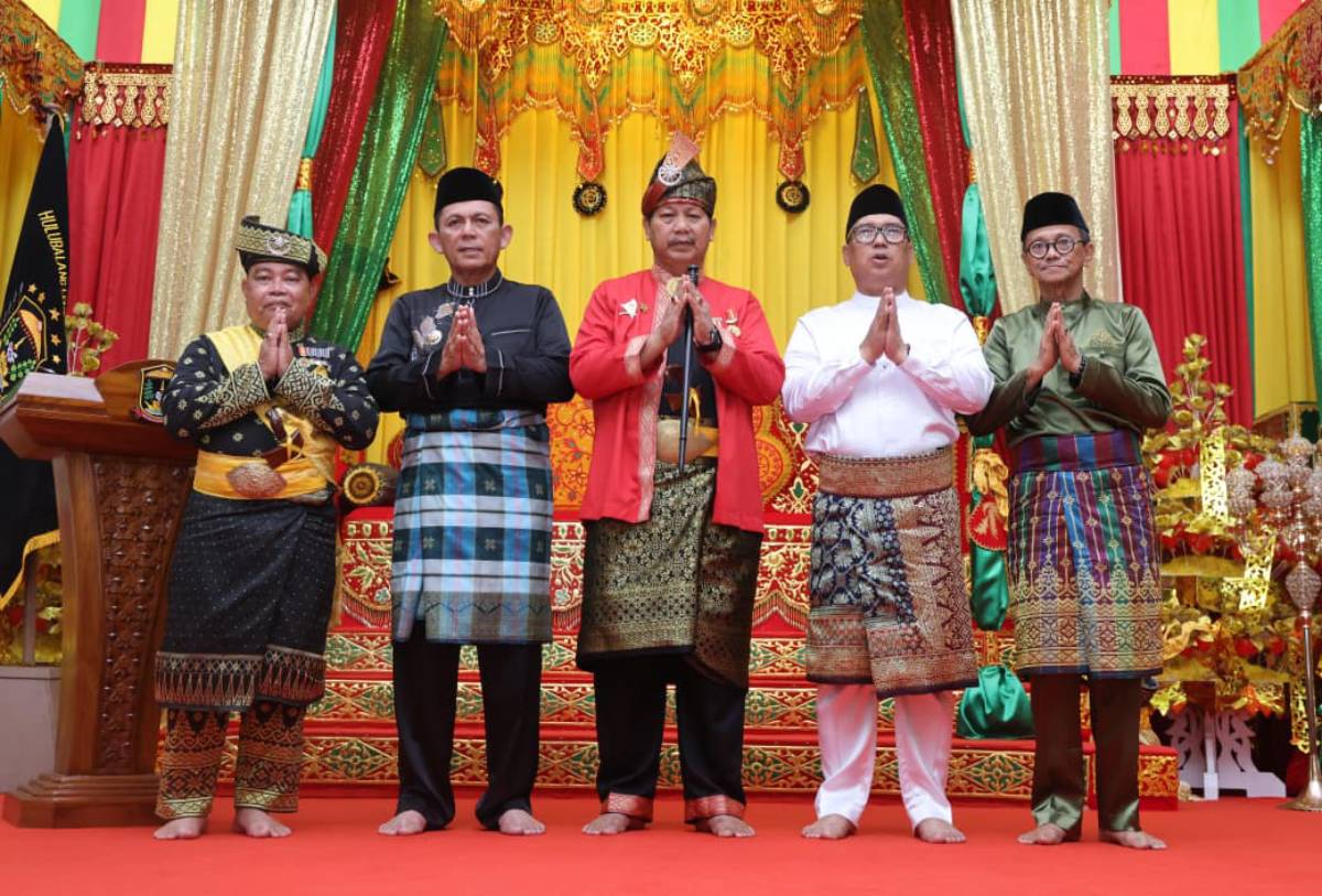 Resmi Dikukuhkan, Datuk Endi Maulidi Pimpin Hulubalang LAM Kepri Periode 2026-2031.
