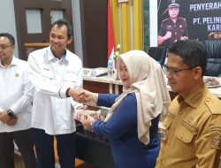 Bupati Karimun Apresiasi Kejari, Rp1,9 Miliar Hasil Sengketa Akan Digunakan untuk Pembangunan