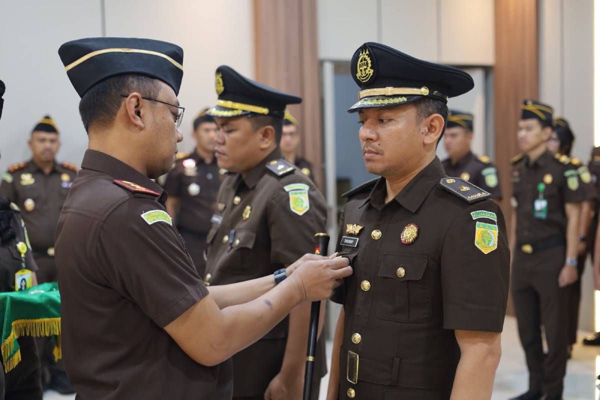 Resmi Dilantik Jadi Kasi Pidsus Kejari Karimun, Dhonny Armandos Langsung Diminta Tuntaskan Perkara Strategis.