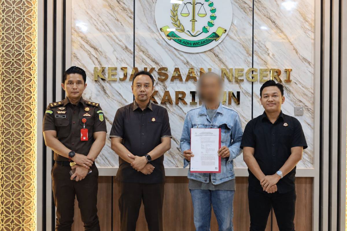Kejari Karimun Hentikan Penuntutan Dua Tersangka Penadahan Lewat Restorative Justice.