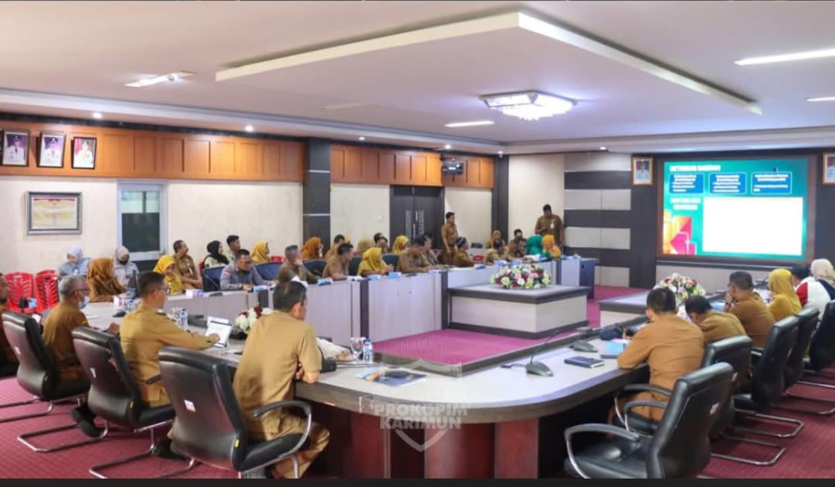 Bupati Karimun Evaluasi Kinerja OPD dan BUMD, Soroti Optimalisasi PAD di Tengah Tahun.