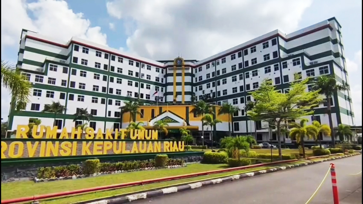 Dinas PUPP Kepri Tergatkan Renovasi Gedung RSUD RAT Tanjungpinang Tuntas Akhir 2026.
