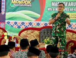Kasdim 0317/TBK Bekali Santri Baru Ar-Raudhah, Tekankan Disiplin hingga Cinta NKRI