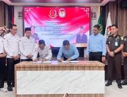 Kejari dan KPU Bintan Tandatangani PKS untuk Perkuat Sinergi Kelembagaan Bidang Hukum