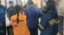 OJK Serahkan Tersangka dan Barang Bukti Kasus PT BPR DCN ke Jaksa Penuntut Umum