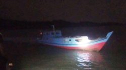 Pria Asal Desa Sanglar Dilaporkan Hilang di Perairan Selat Durian, Diduga Jatuh dari Kapal.