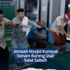 Jemaah Masjid Kompak Senam Bareng Usai Salat Subuh