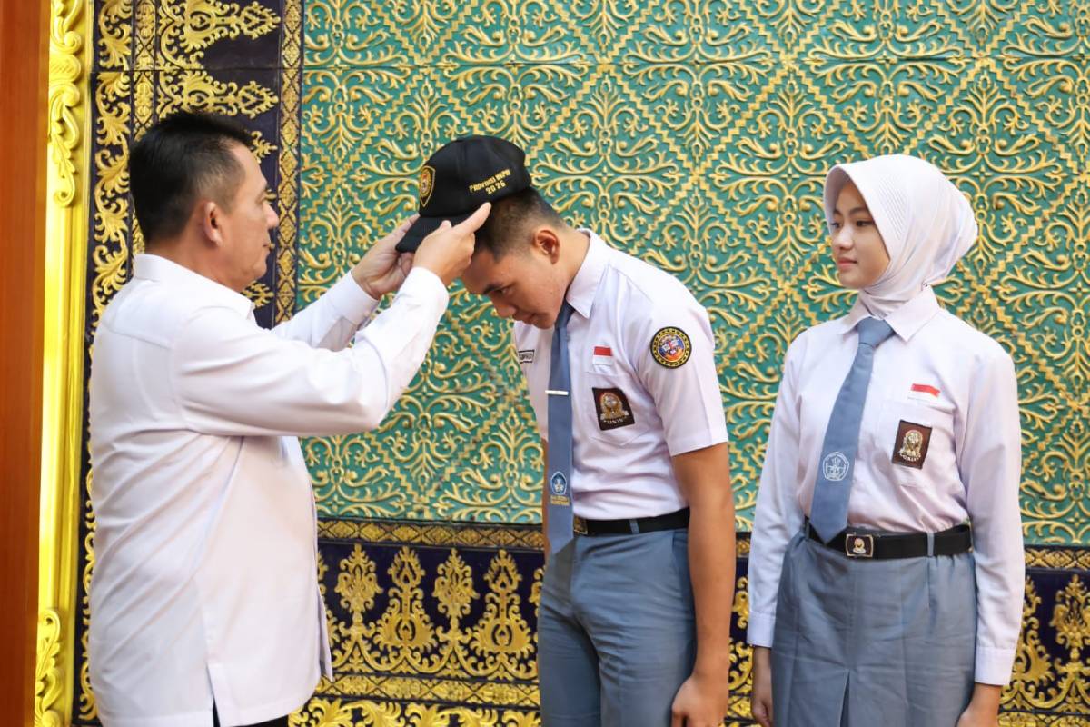 Wakili Kepri ke Paskibra Tingkat Nasional, Salman dan Raudah Resmi Dilepas Gubernur Ansar.