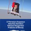 17 Penerjun Kopassus Kibarkan Bendera Raksasa Bergambar Prabowo di Monas