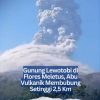 Gunung Lewotobi di Flores Meletus, Abu Vulkanik Membubung Setinggi 2,5 Km