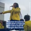 Momen Emosional Wakil BEM UI Fatimah Az-Zahra Orasi di Tengah Aksi Demo