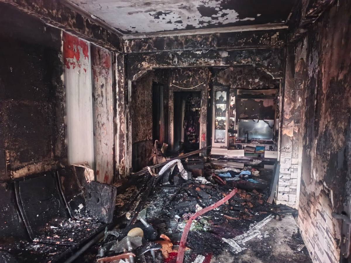 Diduga dari Obat Nyamuk Bakar, Rumah Warga di Tanjungpinang Ludes Terbakar.