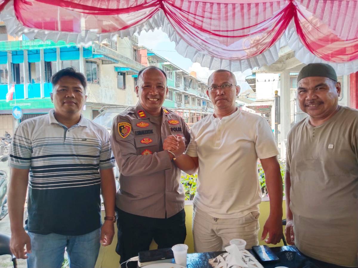 Dimediasi Kapolsek Tanjungpinang Kota, Andy Cori dan Sas Joni Sepakat Berdamai.