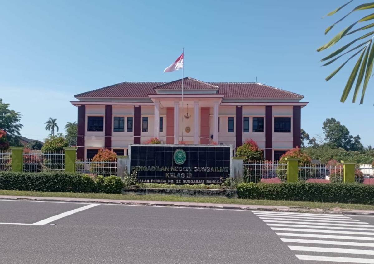 Dua Terdakwa Bajak Laut di Bangka Divonis 12 Hingga 7,5 Tahun Penjara, Nelayan Bintan Sujud Syukur.