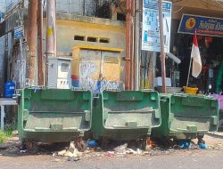 Pedagang Keluhkan Bau Menyengat dari Tong Sampah Pelantar II Tanjungpinang, Ganggu Kenyamanan Sekitar