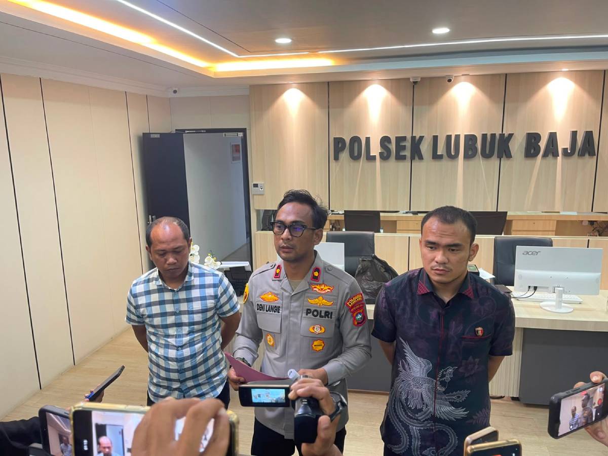 Polsek Lubu Baja Amankan Dua Tersangka Narkoba dan Sita 74 Cartridge Vape Mengandung Etomidate.