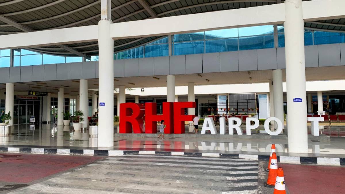 Karhutla Melanda Sejumlah Wilayah, Bandara RHF Tanjungpinang Pastikan Penerbangan Aman.
