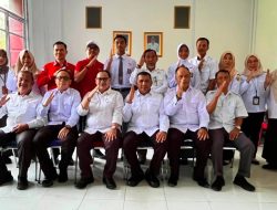 Wabup Karimun Lepas Dua Calon Paskibraka ke Tingkat Provinsi Kepri