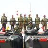 Wakil Panglima TNI Bersama Sejumlah Pejabat Negara Dianugerahi Warga Kehormatan dan Brevet Korps Marinir