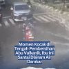 Momen Kocak di Tengah Pembersihan Abu Vulkanik, Ibu Ini Santai Disiram Air Damkar