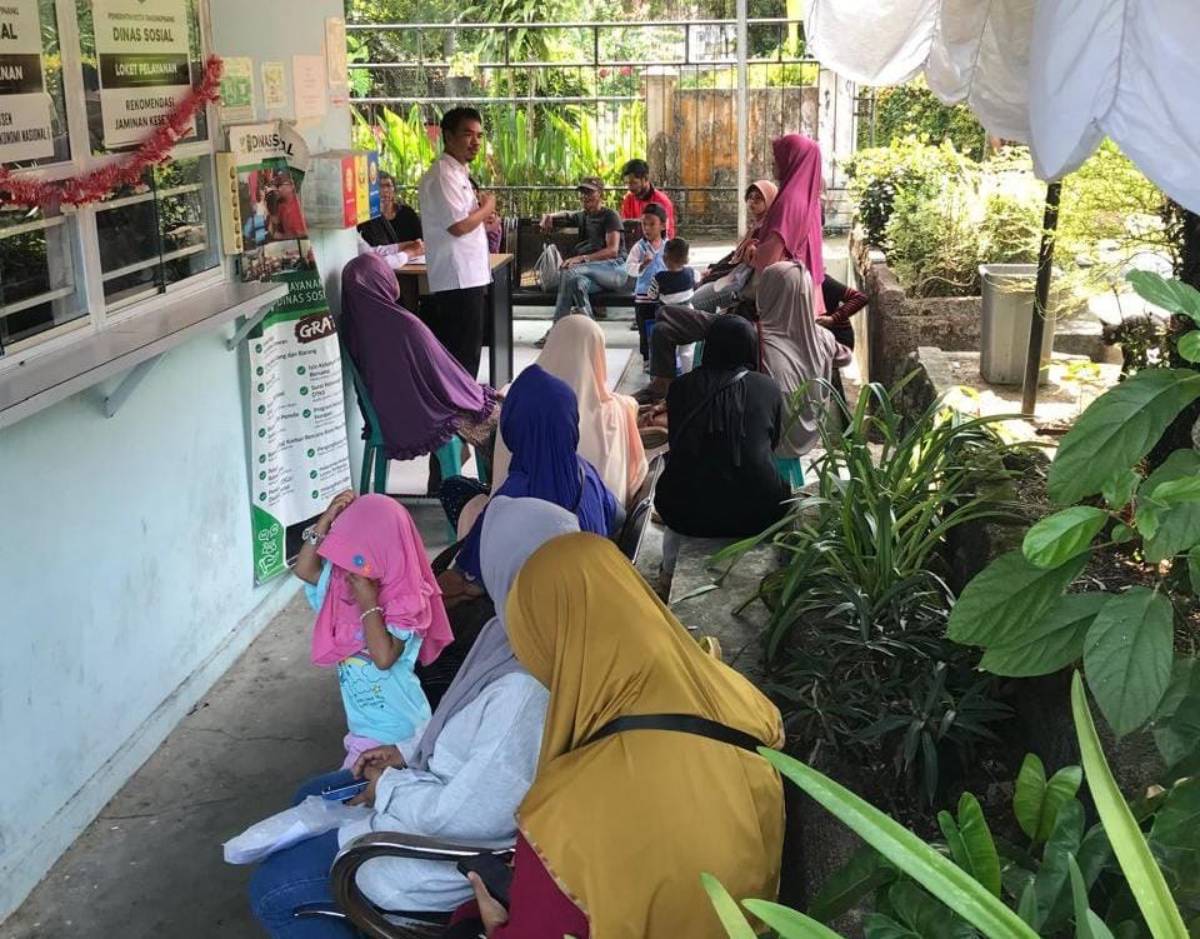Antrean Warga Penuhi Sentra Pelayanan Dinsos Tanjungpinang, Ajukan Perubahan Data Desil.